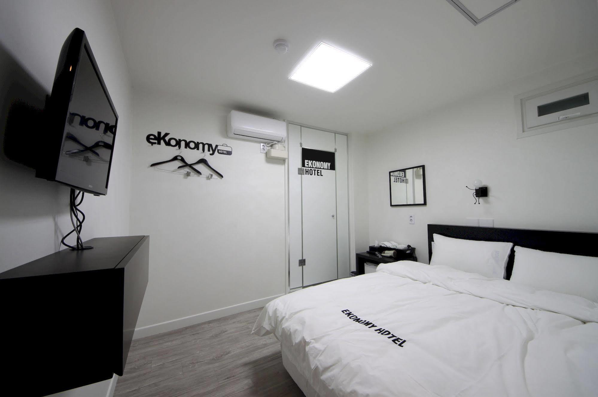 Ekonomy Hotel Dongdaemun سيول المظهر الخارجي الصورة